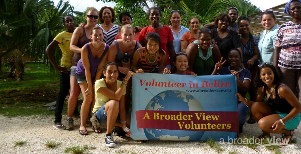 Volunteer in Belize